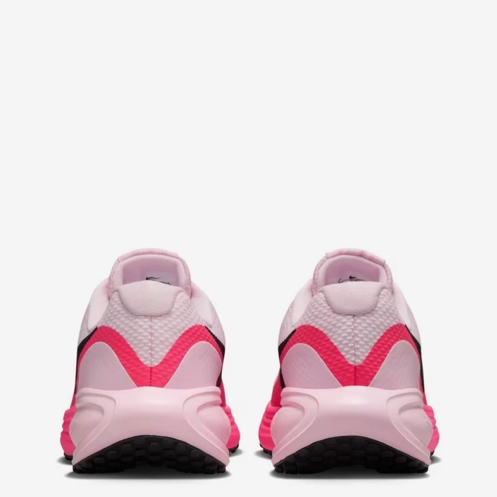 Nike Revolution 8 Running Shoe - Women's - Picture 2 of 9